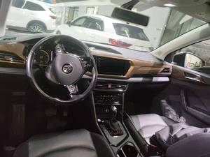 Volkswagen Auto Usata Touareg Modello 2021 280TSI Trazione Anteriore Versione Elegante, Prezzo Scontato, Spedizione Immediata - Product Image 3