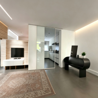 Porte coulissante sans rail en verre trempé dépoli noir mat, style minimaliste nordique, pour séparation cuisine/salle de bain, porte magique