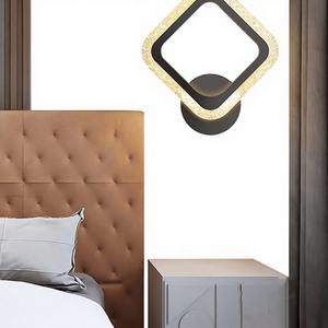 Lámpara de Pared LED Moderna de Latón Estilo Nórdico para Sala de Estar, Dormitorio, Pasillo, Escalera, Bombilla B22 Regulable, Garantía de 10 Años - Product Image 1