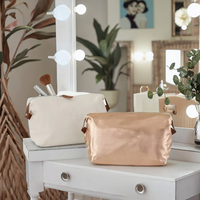 Sac de maquillage en cuir personnalisé écologique, vente en gros, fermeture éclair, portable, pour voyage en plein air, pour filles, Yoqueen