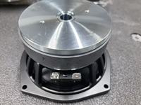 Sistema de Altavoces Line Array Coaxial Pasivo de Dos Vías con Tecnología de Transductor, 16 Ohmios, 120W, Controladores de Alta/Baja Frecuencia en el Mismo Eje, para el Hogar