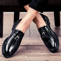Nouvelles Chaussures Habillées pour Hommes Style Britannique à Pompons, Mocassins Décontractés en Cuir Souple à Bout Pointu, Type Oxford, pour Affaires et Loisirs