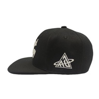 6-paneels gestructureerde flat brim katoenen twill snapback cap, hiphop street flat bill baseball pet met aangepast 3D geborduurd logo