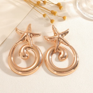 Boucles d'oreilles à pampilles en forme de bouquet de fleurs Jingciren, design élégant avec pétales creux, pour mariage, soirée, dîner, emballage élégant en boîte cadeau - Product Image 2