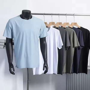เสื้อยืดลำลองผู้ชายสำหรับฤดูร้อน แห้งเร็ว ระบายอากาศดี แขนสั้น ดีไซน์เรียบง่าย สวมใส่สบาย ทรงหลวม เหมาะสำหรับกีฬากลางแจ้ง - Product Image 4