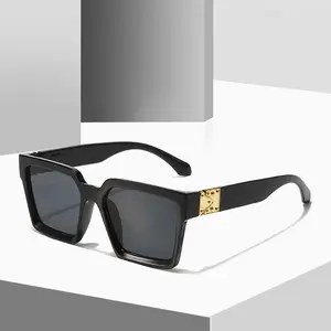 نظارات مربعة مع عدسة داكنة جذابة نظارات رجالية إطار مربع Gafas De Sol Millionaire نظارات شمسية للرجال