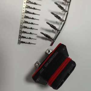 Conector de alimentación híbrido 6,0 <span class=keywords><strong>2</strong></span> + 8 pines 100A 150A IP67 enchufe hembra impermeable con terminal de barra colectora para caja de almacenamiento de energía - Product Image 6