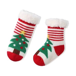 Calzini Antiscivolo Natalizi Termici e Caldi per Bambini e Bambine 2-4/4-6/6-8 Anni - Product Image 5