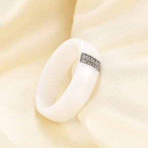 Anillo de Cerámica de 6 mm con Incrustaciones de Circonio, Anillo de Boda Unisex, Joyería Blanca y Negra - Product Image 2