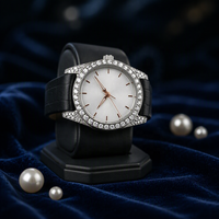 Montre mécanique automatique de sport élégante et luxueuse, cadran carré, verre saphir synthétique, boîtier en acier inoxydable, bracelet en cuir PU