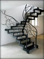 Escalier moderne Prima avec garde-corps en verre, marches en bois, monopoutre droite