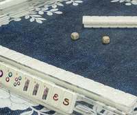 Coffret de Mahjong de Luxe Américain 160 Tuiles en Acrylique Blanc Gravé à 2 Couches Thème Hiver – Cadeau d'Anniversaire