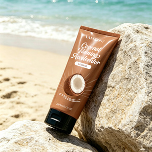 Acelerador de Bronceado de Marca Privada Divo, Bronce Natural, Absorción Rápida, Crema Bronceadora Hidratante sin Sol con Coco, 200 ml - Product Image 6
