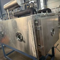 Gebruikt automatisch vacuümvriesdroogapparaat met pomp & tandwiel PLC voor industriële vriesdroging van huisdierenvoer