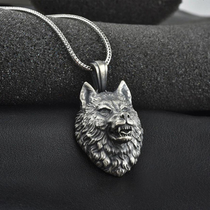 Collier pendentif tête de loup <span class=keywords><strong>en</strong></span> hématite ronde <span class=keywords><strong>en</strong></span> étain de style hip-hop <span class=keywords><strong>en</strong></span> gros OEM Blues <span class=keywords><strong>pour</strong></span> hommes et femmes - Product Image 3