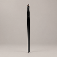 Pinceau de maquillage professionnel KB129 avec fibre de haute qualité de 0,07 mm, virole en aluminium épaissie et manche en bois de qualité supérieure