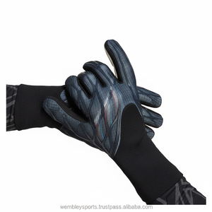 Guantes de portero con malla transpirable para mantener las manos frescas y secas durante el juego - Product Image 1