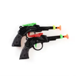 very cheap price crocodile plastic toys gun catapult pistol in bulk for capsule