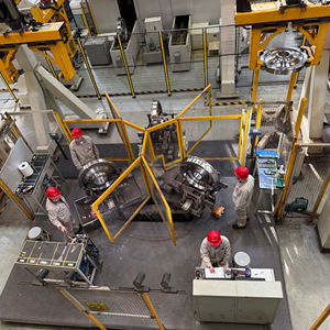 Özel Ağır Sıcak Dövme Endüstriyel Sınıf Tren Tekerleği Ağır Yük Dövme Çelik Demiryolu Tekerleği - Product Image 6