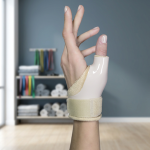 Soporte de Pulgar Ortopédico Ajustable Unisex MEDICALAB, Protección Profesional Duradera, Construcción Ligera de Plástico y Algodón - Product Image 3