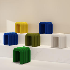 Taburete de Vestir Creativo de Forma Irregular, Suave, para el Hogar, Dormitorio, Entrada, para Cambiar Zapatos - Product Image 1