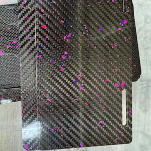 Mecanizado CNC de carcasas de teléfono móvil de fibra de carbono, placas de <span class=keywords><strong>matrícula</strong></span> de fibra de carbono, postales de fibra de carbono - Product Image 1