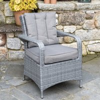 Ensemble de conversation moderne Chaises de patio en rotin avec table basse Mobilier de jardin Ensemble de salle à manger rond en osier pour l'extérieur Ensemble de jardin Bistro