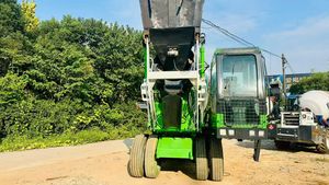 Camion malaxeur à béton autochargeur Shanqi Howo d'occasion, couleur verte, moteur de marque ZZSTC, pompe à couple élevé, engrenage et roulement. - Product Image 5