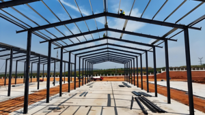 Structure de portique résistante à la corrosion pour bâtiment avicole - Système de litière profonde avec abreuvoirs à tétine et ventilateurs d'extraction - Product Image 3
