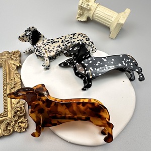 Logo personnalisé chinois dessin animé noir acide acétique cheveux griffe <span class=keywords><strong>teckel</strong></span> chien épingle à cheveux pinces à cheveux griffe chapeaux en acétate à vendre - Product Image 4