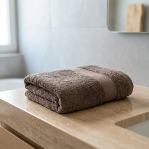 Serviette de bain en coton éponge marron doux pour hôtel, couleur unie, tissée, douce, absorbante, écologique, séchage rapide, hypoallergénique pour adulte - Product Image 1