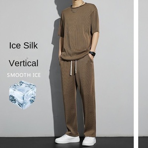 Pantaloni Top set Kpop tuta a maniche corte a quarti stile coreano T-Shirt <span class=keywords><strong>uomo</strong></span> abiti estivi estetici Cool <span class=keywords><strong>abbigliamento</strong></span> da <span class=keywords><strong>uomo</strong></span> - Product Image 4