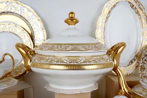 Juego de cena de estilo checo dorado con incrustaciones de <span class=keywords><strong>porcelana</strong></span> en relieve - Product Image 6