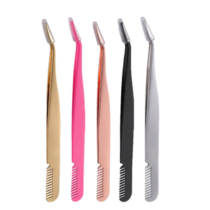 Pinza para Pestañas de Acero Inoxidable con Logotipo Personalizado, Aplicador de Pestañas Color Oro Rosa con Peine - Product Image 4