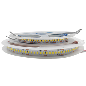 Striscia LED Flessibile 12V 24V 5M 10M 2700K 6500K Bianco Caldo 240LED/m Dimmerabile con Controllo App per Illuminazione Paesaggistica Facile da Installare - Product Image 5