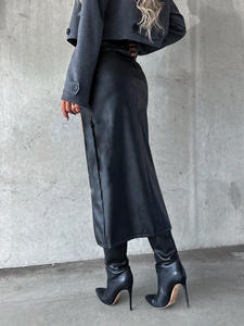 Femmes Sexy noir fente mi jupe mince fesses jupe haute rue fête mode Punk automne jupe - Product Image 4