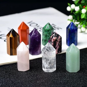 Vente en gros : Mini tour de cristal de quartz naturel, <span class=keywords><strong>pierre</strong></span> semi-<span class=keywords><strong>précieuse</strong></span> de guérison, décoration gravée authentique - Product Image 2