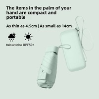 L'ombrelle classique à six plis avec sac de transport est conçue pour les femmes comme un cadeau, offrant une protection solaire et un design compact.