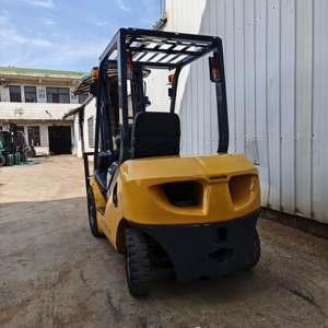 รถยกมือสอง ยี่ห้อโคมัตสึ รุ่น FD25 ขนาด 3 ตัน เครื่องยนต์ดีเซล ได้รับใบรับรอง CE ISO จากญี่ปุ่น พร้อมระบบไฮดรอลิกและชุดเปลี่ยนทิศทางล้อข้าง - Product Image 5