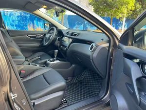 <span class=keywords><strong>Nissan</strong></span> <span class=keywords><strong>Qashqai</strong></span> d'<span class=keywords><strong>occasion</strong></span>, mars <span class=keywords><strong>2017</strong></span>, 2.0L CVT Confort, 150 ch, 5 portes, conduite à gauche, couleur foncée, garantie 3 ans/100 000 km, SUV compact japonais pratique - Product Image 4