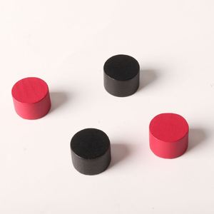 Jetons ronds en bois de couleur rouge et noir pour les jeux de dames et les accessoires de jeux de société - Product Image 4