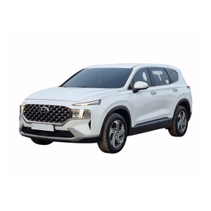 Blanche 2023 Nouvelle Santa Fe TM Auto 4x4 SUV Familial Coréen d'Occasion Abordable avec Coffre LED et BSD - Product Image 1