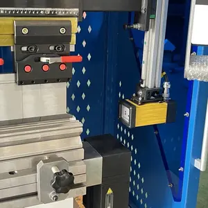 8 Mm 250 Ton Metalen Plaat Automatische Cnc Hydraulische Persrem Rem Buigmachine
