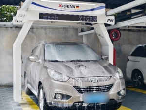 Équipement <span class=keywords><strong>de</strong></span> <span class=keywords><strong>lavage</strong></span> <span class=keywords><strong>de</strong></span> voitures automatique en libre-service 24h/24 sans surveillance pour stations-service commerciales - Product Image 3
