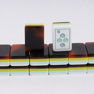 Tuiles de Mahjong américaines en acrylique de la série Fortune rouge fumé, Mahjong américain numéroté en anglais, personnalisées - Product Image 1