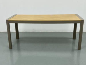 Mesa de comedor rectangular para exteriores de aluminio de alta calidad, resistente a la intemperie y a la corrosión, personalizable. - Product Image 5