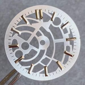 28.5mm Squelette Cadran <span class=keywords><strong>Montre</strong></span> Style Classique Étanche En Acier Inoxydable NH70 NH72 <span class=keywords><strong>Calibre</strong></span> pour <span class=keywords><strong>Montre</strong></span> Classique - Product Image 3