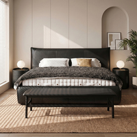Italienisches Neues Weiches Lederbett in Schwarz, Doppelbett mit Weicher Polsterung, Hochwertiges Queensize-Bett für Villa-Schlafzimmer