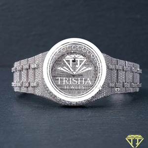 Reloj de Lujo con Diamantes Moissanite Totalmente Cubiertos de Piedras, con Corte Baguette y Piedras Redondas Brillantes, de Proveedor Indio, de Primera Calidad - Product Image 3