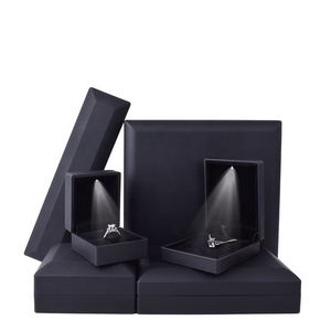 FORTE black lacquer hot stamping luxury led jewellery package custom light ring boxes jewelry storage